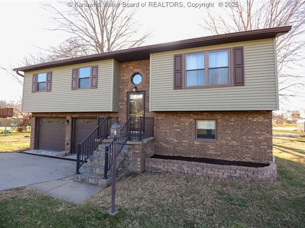 17 Meadow Ln, Scott Depot, WV 25560