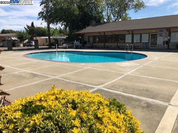 1382 Via Deste, Livermore, CA 94551
