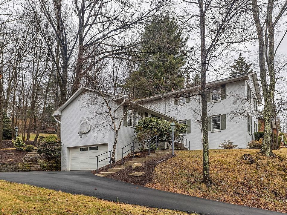 1st image of 103 Lynbrook Dr