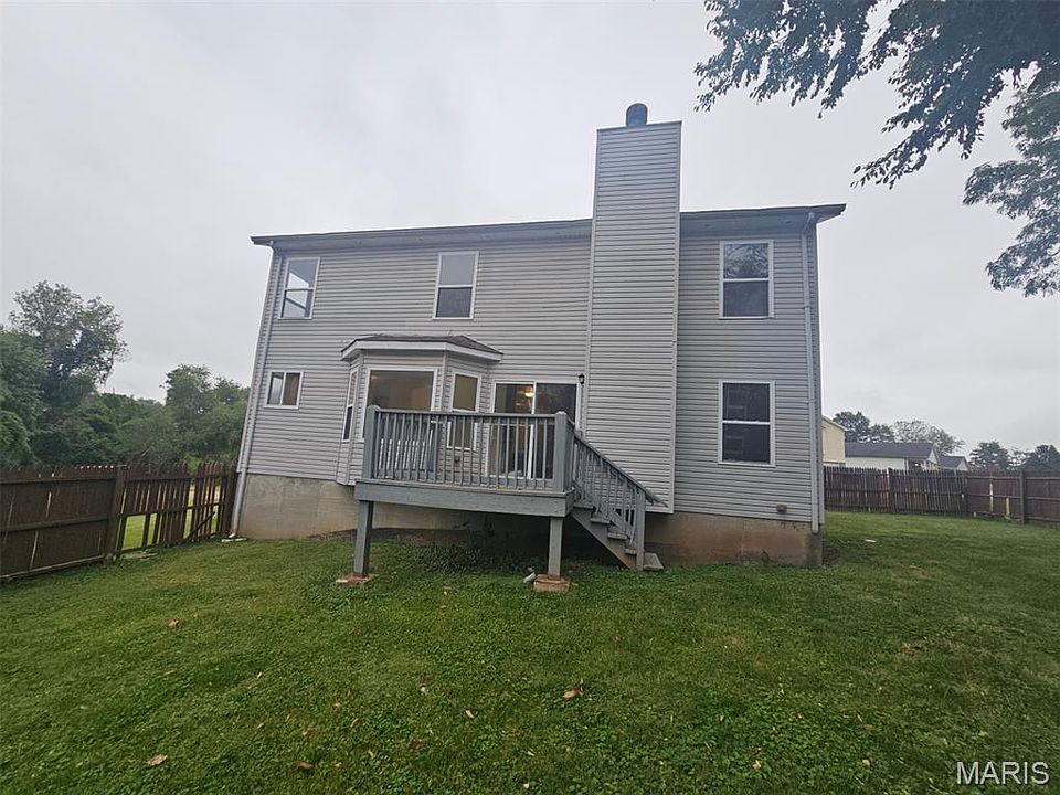 2nd image of 3957 Max Weich Pl