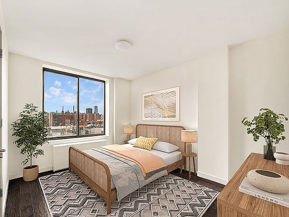 4th image of 206 E 119th St #5E