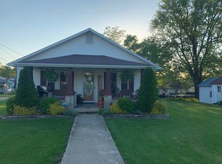 204 S Oak St, Dixon, MO 65459
