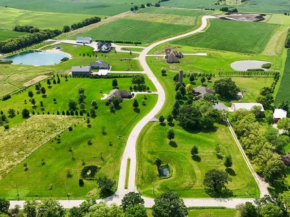 1459 WAUKESHA ROAD, Caledonia, WI 53108