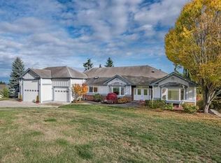 581 Doe Run Rd, Sequim, WA 98382