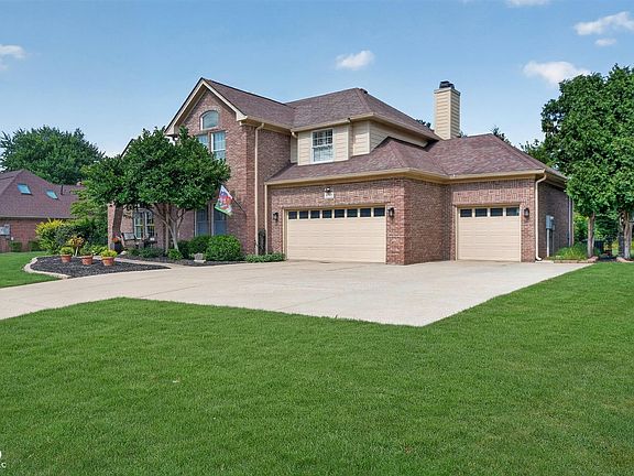 2nd image of 2189 Scarlet Oak Dr