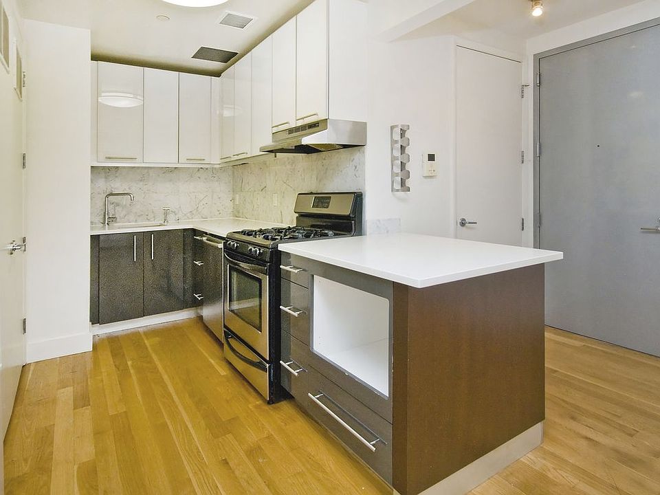 1st image of 587 Flushing Ave #4A