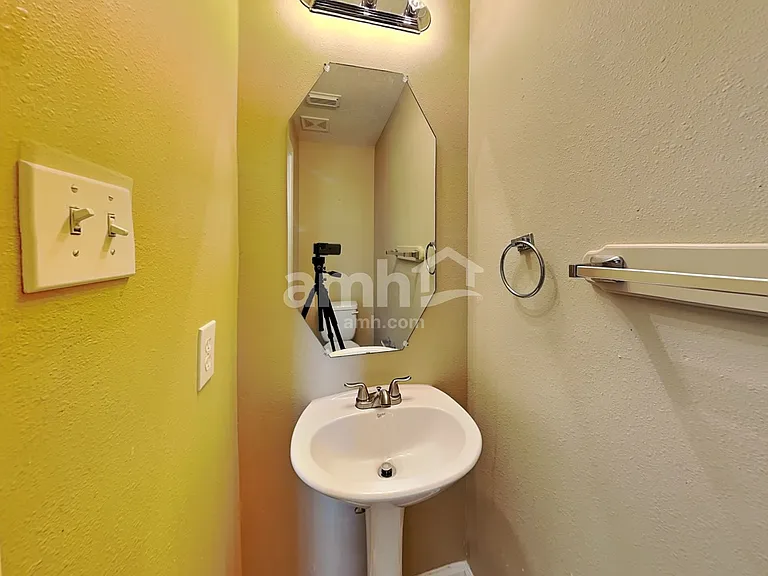 26881 Armor Oaks Dr — Photo 9