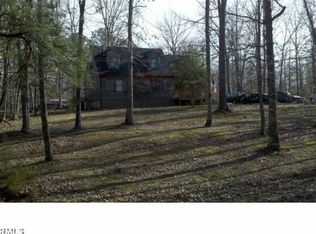5311 Hidden Hills Ct, Prince George, VA 23875