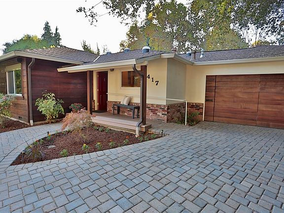 3rd image of 417 Shirley Way