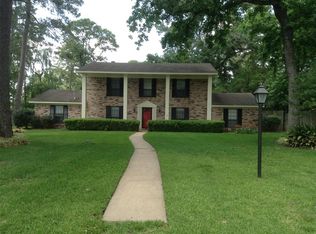 203 E North Hill Dr, Spring, TX 77373