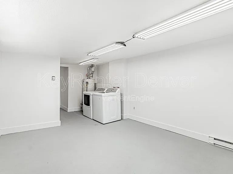 400 Lily Ln — Photo 17