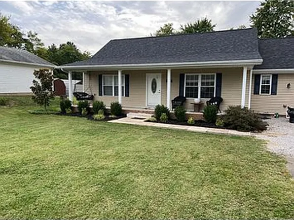 330 7th St, Corydon, KY 42406