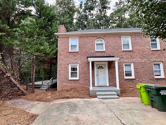 2nd image of 16 Crescent Ln