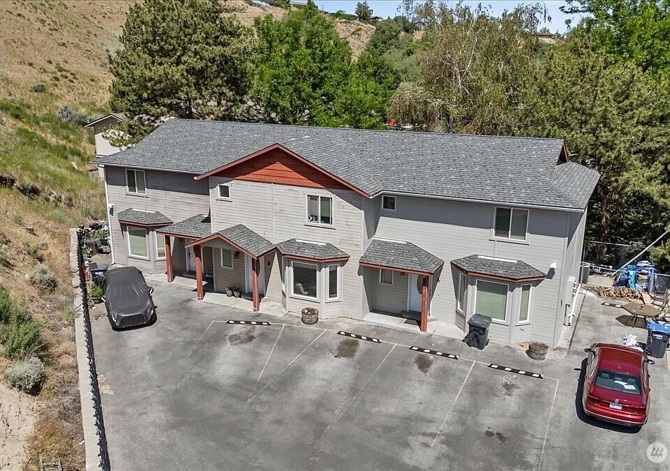 2nd image of 512 S 5th Street