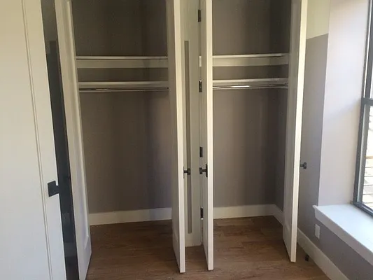 Rented by Premier Metro Realty Corp | media 116