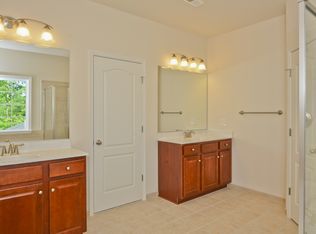 15371 Neptune Ct, Haymarket, VA 20169