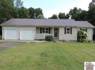 89 Tom Dr, Mayfield, KY 42066