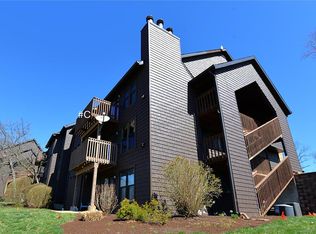 5101 Hollow Wood Ct APT C, Saint Louis, MO 63128