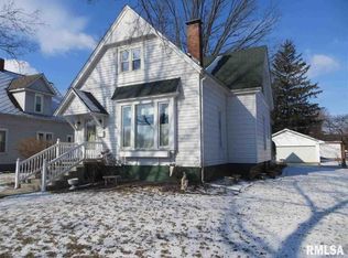 627 N Union St, Lincoln, IL 62656