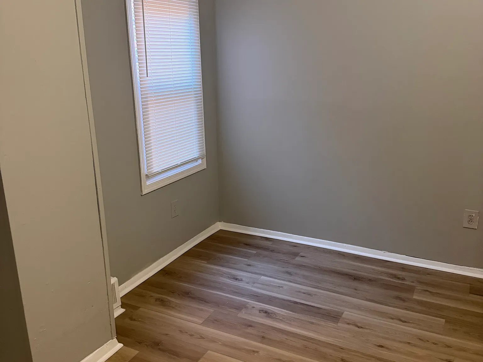 2 bed, 918 sqft, $1,675 — Photo 3