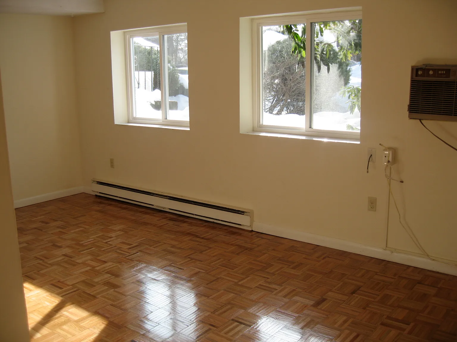 2 bed, 750 sqft, $2,150 — Photo 4