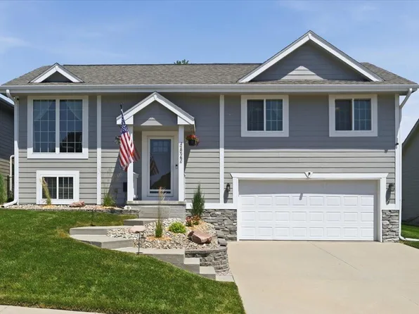 4822 Spring Cir, Council Bluffs, IA 51503