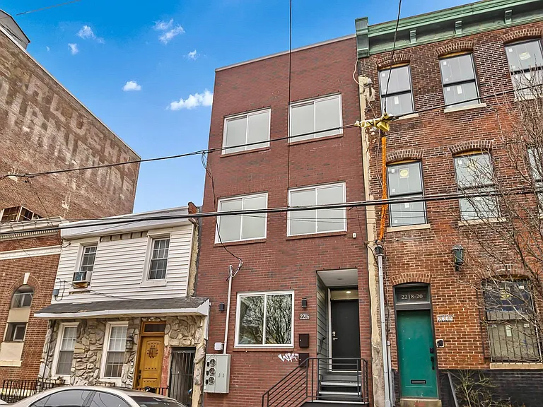 2216 Emerald St #A — Photo 30