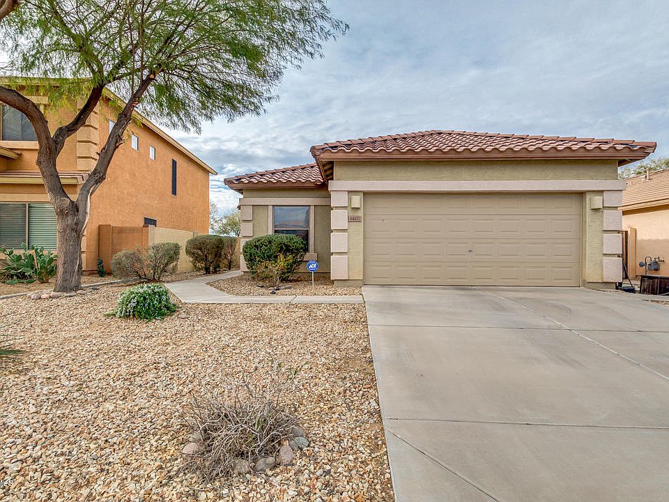 1st image of 44427 W Cypress Ln