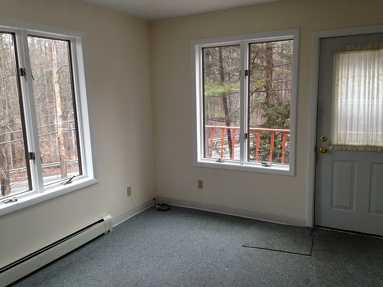 1285 Taft Ave #B — Photo 11