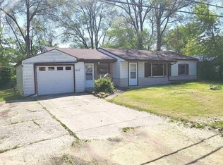9113 Baldwin Dr, Machesney Park, IL