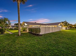 5537 Eagle Lake Drive, Palm Beach Gardens, FL 33418