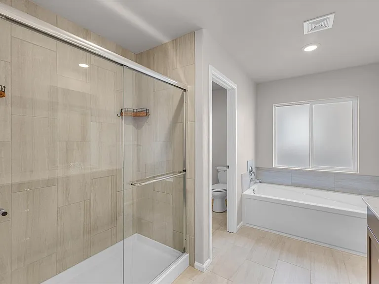 1521 10th Pl — Photo 27