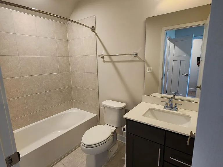 2626 Jetstream Rd — Photo 3