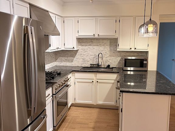 5th image of 4848 N Central Ave APT 209
