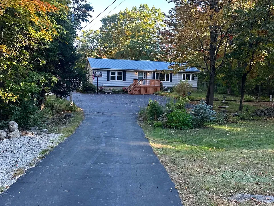 206 Poor Farm Rd