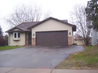 5630 Turtle Lake Rd, Shoreview, MN 55126