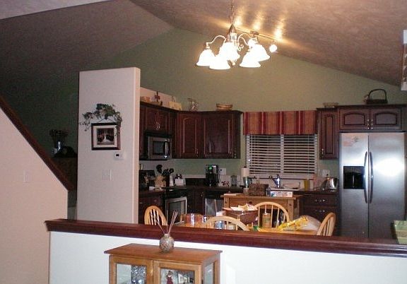 4th image of 3721 S Pine Rock Ln