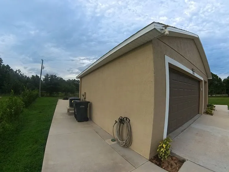 25283 Canterbury Dr — Photo 5