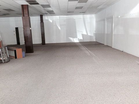 2nd image of 207 N Irwin St