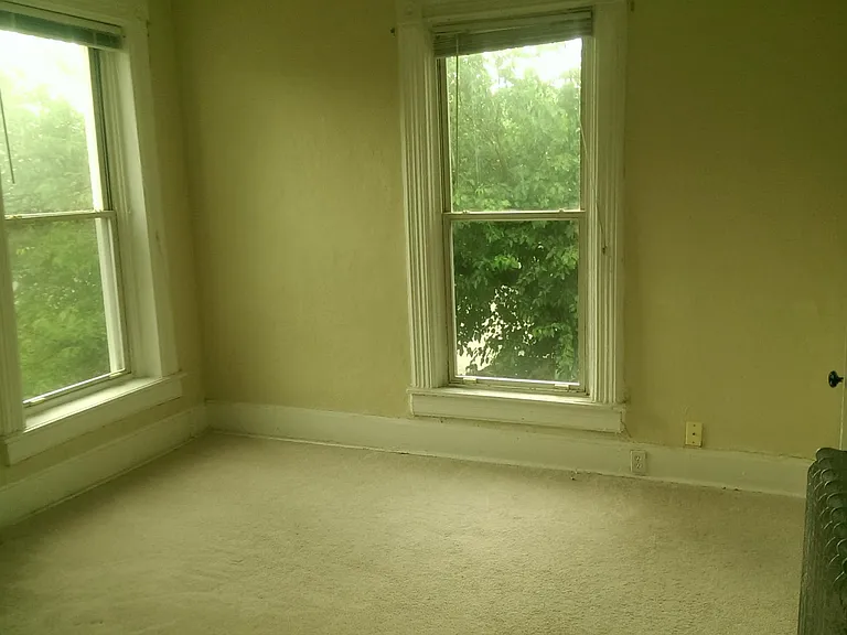 Third bedroom.