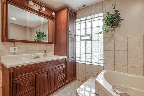 8200 Major Ave — Photo 11