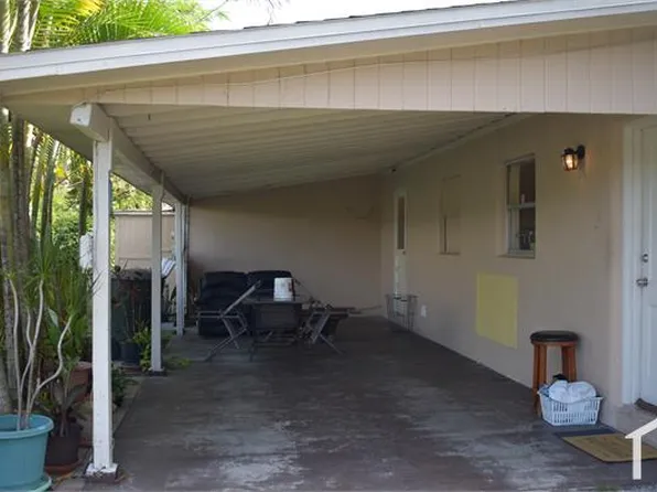 2560 Congress St, Fort Myers, FL 33901