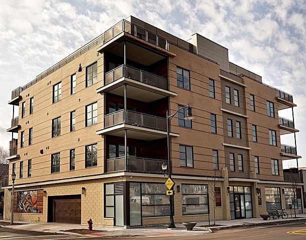 1st image of 1133 Chicago Ave #2SW