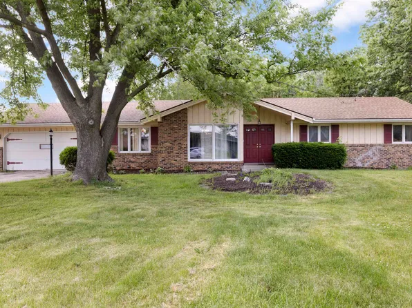7610 Mill Rd, Rockford, IL 61108