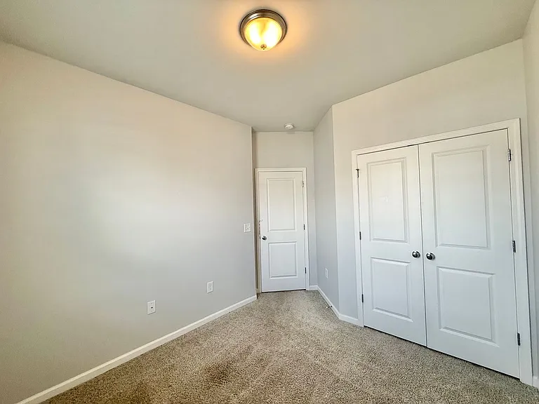 88 Liam St — Photo 17