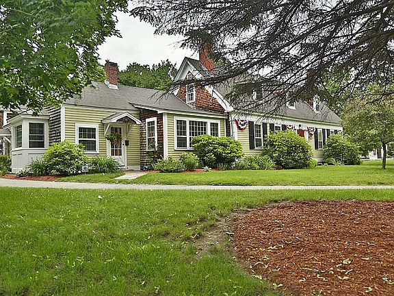 For Sale: 7 Harvard Road, AYER, MA 01432