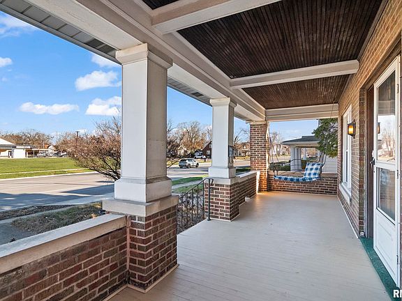 4th image of 1711 S 5th St