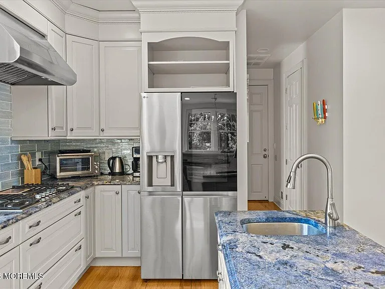 1043 Barnegat Ln — Photo 20