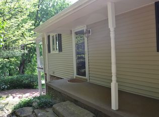 53 Cherry Dr NW, North Canton, OH 44720