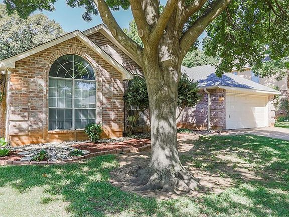 2nd image of 7813 Clover Leaf Dr